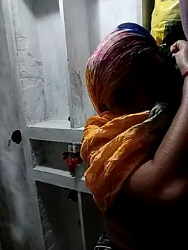 Snapshot of Payal950 chatting on October 31, 9:02 am Payal950 online show from October 31, 9:02 am