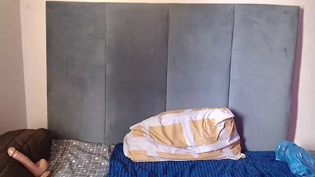 Snapshot of Tyllorsavage chatting on October 9, 10:41 am Tyllorsavage online show from October 9, 10:41 am