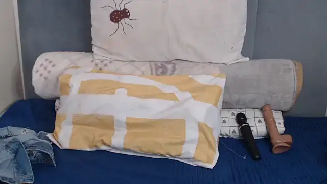 Snapshot of Tyllorsavage chatting on October 27, 6:31 am Tyllorsavage online show from October 27, 6:31 am