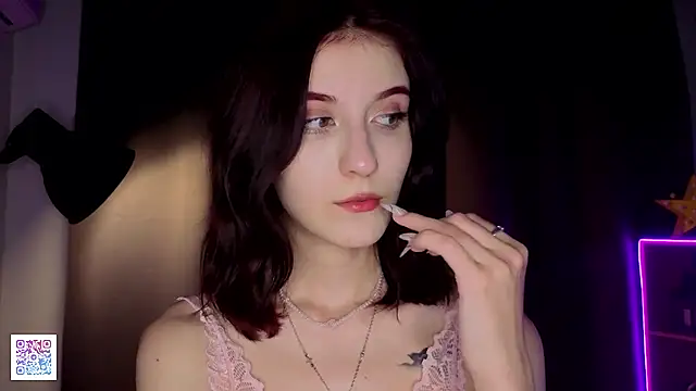 BelindaParbs online show from September 25, 6:50 pm