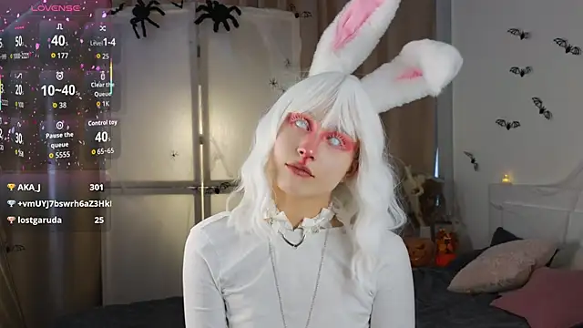 Moonlight1Sonata1 online show from October 24, 10:00 am