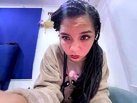 Snapshot of amanne_misa chatting on October 10, 2:27 am amanne misa online show from October 10, 2:27 am