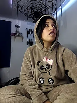 Snapshot of amanne_misa chatting on October 24, 1:34 am amanne misa online show from October 24, 1:34 am