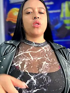 -Mia1 online show from April 10, 12:33 pm