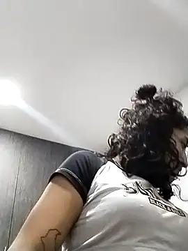 Snapshot of luna_love_xoxo chatting on September 27, 5:36 am luna love xoxo online show from September 27, 5:36 am