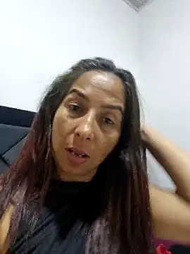 Snapshot of maleja23 chatting on September 11, 2:45 am maleja23 online show from September 11, 2:45 am