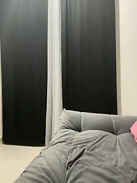 Snapshot of LaGueraDelMar chatting on October 12, 2:47 am LaGueraDelMar online show from October 12, 2:47 am