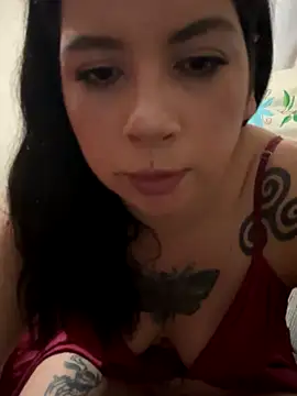 Snapshot of LaGueraDelMar chatting on October 20, 4:48 am LaGueraDelMar online show from October 20, 4:48 am