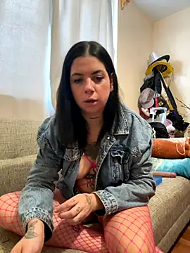 Snapshot of LaGueraDelMar chatting on September 21, 10:52 pm LaGueraDelMar online show from September 21, 10:52 pm