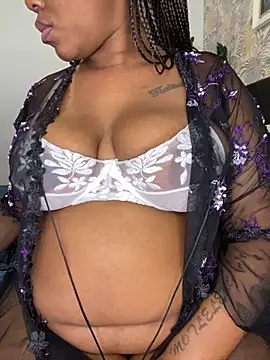 Snapshot of fatpussydallx chatting on October 21, 4:38 am fatpussydallx online show from October 21, 4:38 am