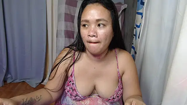 urasianpinayhotmama online show from October 6, 1:06 pm