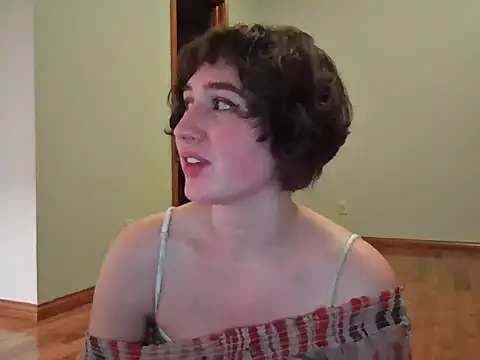 rrreyyy online show from September 14, 3:04 am