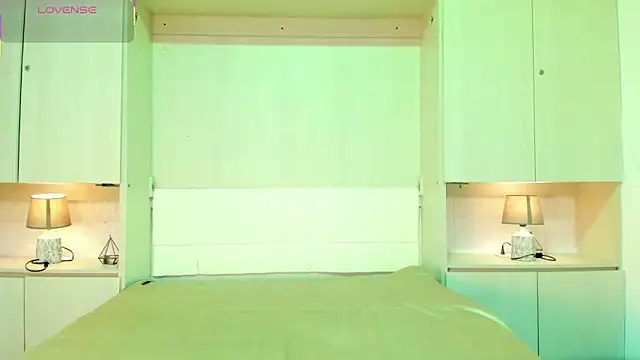 NoaLanee online show from October 23, 4:18 am