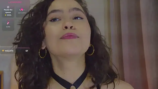 emma morales  online show from June 3, 1:56 pm