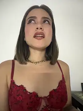 alielle online show from September 28, 10:37 pm