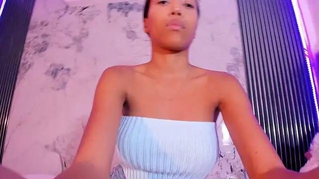 Snapshot of Mia_Duarte1 chatting on October 21, 7:40 pm Mia Duarte1 online show from October 21, 7:40 pm