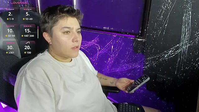 IanGilbert online show from September 24, 7:57 pm