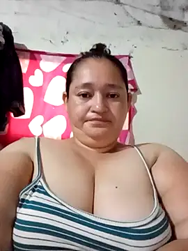 Snapshot of Sexyy-BBW chatting on October 18, 11:35 am Sexyy-BBW online show from October 18, 11:35 am