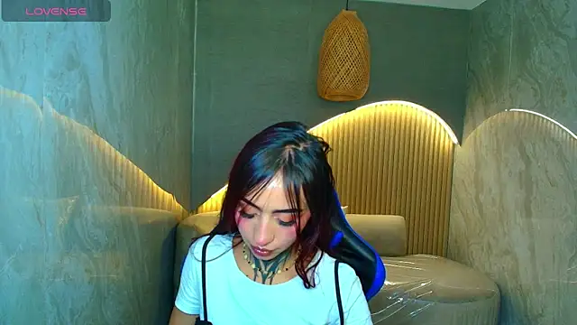 roux r online show from February 20, 7:58 pm