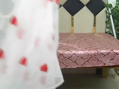 Its-ishikaa online show from November 12, 4:10 am