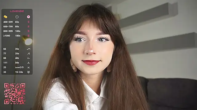 Snapshot of DreamyDaisy chatting on September 12, 7:43 pm DreamyDaisy online show from September 12, 7:43 pm