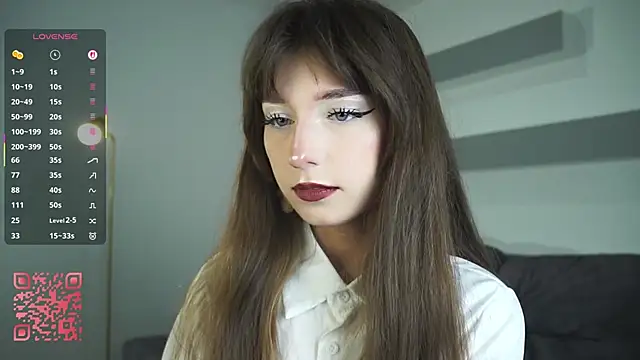 Snapshot of DreamyDaisy chatting on September 13, 7:44 pm DreamyDaisy online show from September 13, 7:44 pm