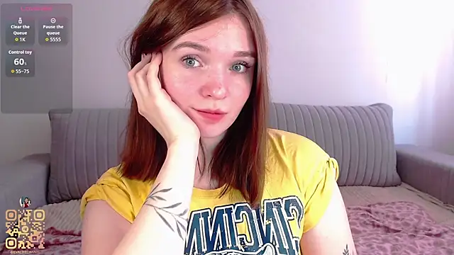 Snapshot of EvaJackson111 chatting on September 17, 12:14 pm EvaJackson111 online show from September 17, 12:14 pm