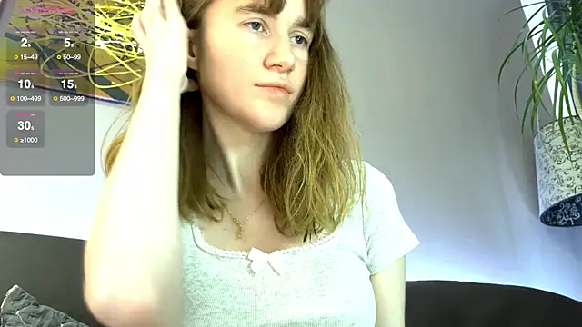 velina   online show from November 4, 5:18 pm