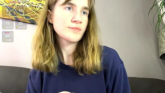 Snapshot of velina__ chatting on October 18, 8:54 pm velina online show from October 18, 8:54 pm