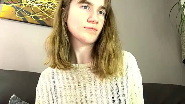 Snapshot of velina__ chatting on September 20, 7:56 pm velina online show from September 20, 7:56 pm