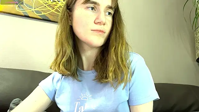 Snapshot of velina__ chatting on September 21, 8:07 pm velina online show from September 21, 8:07 pm