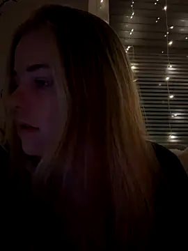 ItsLxsa online show from October 20, 10:46 pm