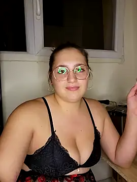 laeti23 online show from September 8, 8:52 pm