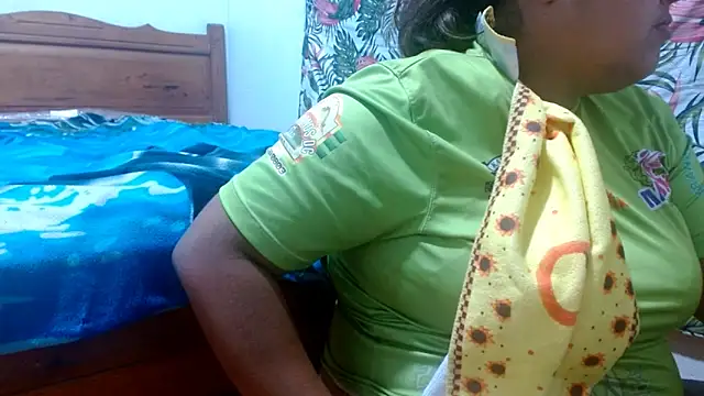 69smallstar online show from April 17, 12:29 pm