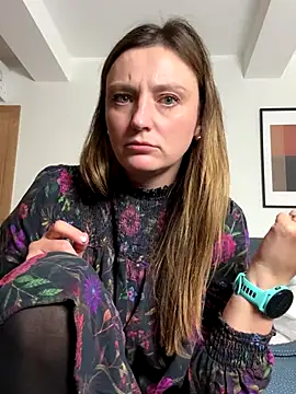 Velvetwitch87 online show from October 9, 7:29 pm