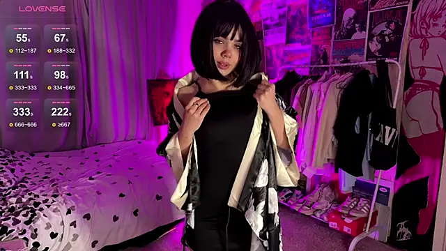 Snapshot of PinkiRay chatting on September 19, 6:29 pm PinkiRay online show from September 19, 6:29 pm