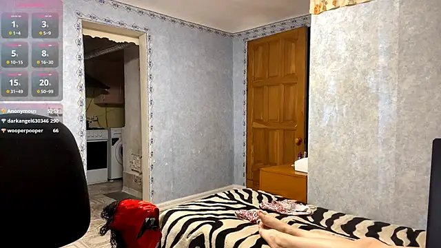 Snapshot of Lia_rise chatting on September 22, 5:44 pm Lia rise online show from September 22, 5:44 pm