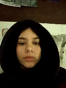 emmii cute online show from October 24, 5:31 pm