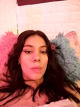 emmii cute online show from November 5, 10:26 pm