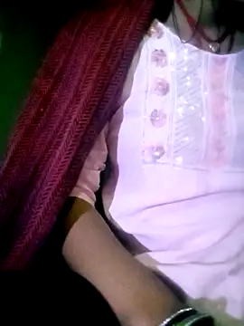 Hot-yuo84 online show from October 30, 6:20 pm