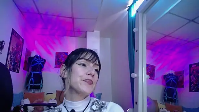 pom-purin online show from November 18, 2:18 pm