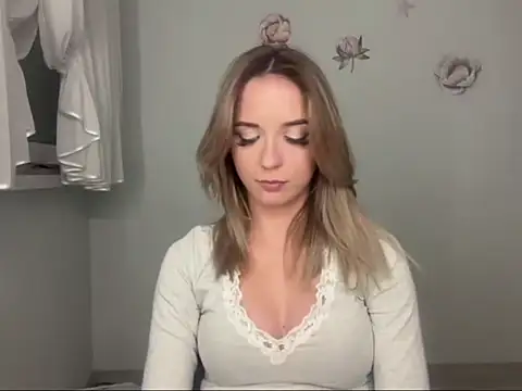 ClaudiaAmore online show from October 31, 4:22 pm