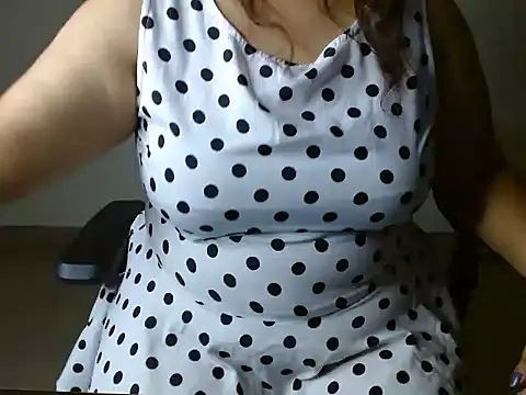 Snapshot of Your_candy_47 chatting on September 24, 5:23 pm Your candy 47 online show from September 24, 5:23 pm