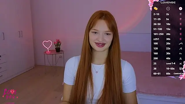 Snapshot of CuteAriel7 chatting on September 19, 4:06 pm CuteAriel7 online show from September 19, 4:06 pm