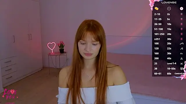 Snapshot of CuteAriel7 chatting on September 18, 4:05 pm CuteAriel7 online show from September 18, 4:05 pm