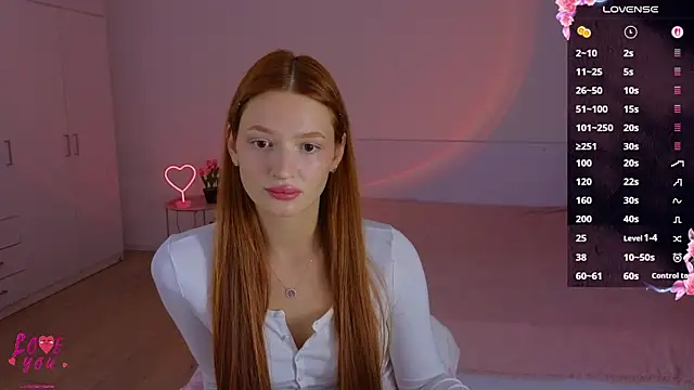 Snapshot of CuteAriel7 chatting on September 29, 3:50 pm CuteAriel7 online show from September 29, 3:50 pm