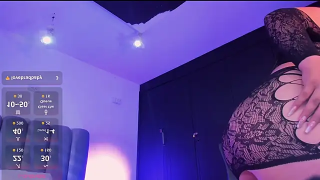 ScarletMoon1  online show from September 30, 9:30 pm