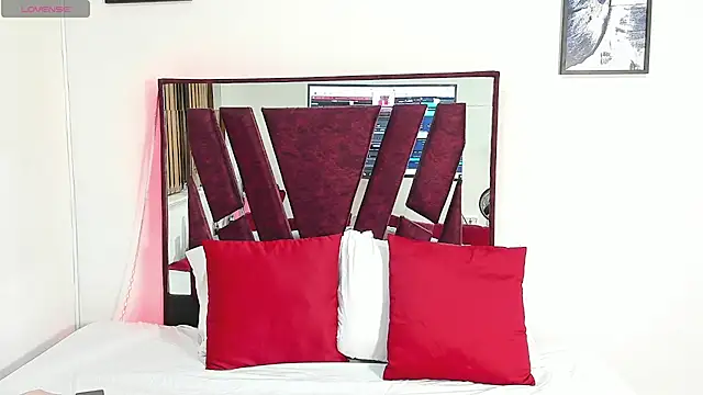 Snapshot of ReginaRosetti chatting on October 16, 7:38 pm ReginaRosetti online show from October 16, 7:38 pm