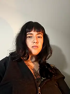 Jinx  x online show from December 20, 4:38 am