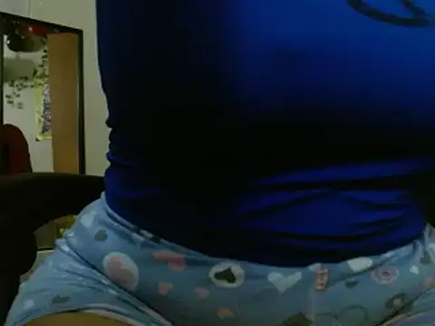 kiss mm online show from October 20, 11:35 am